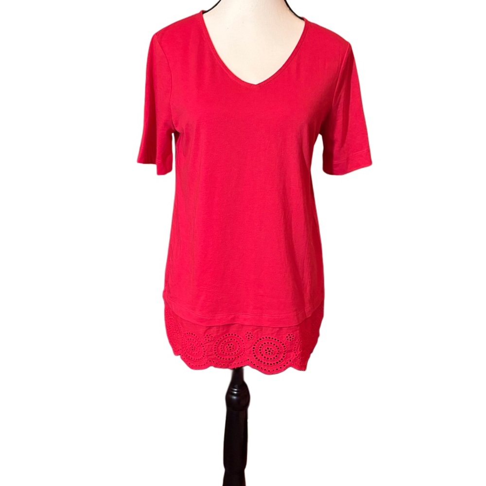 Chico’s V-Neck Tee Eyelet S